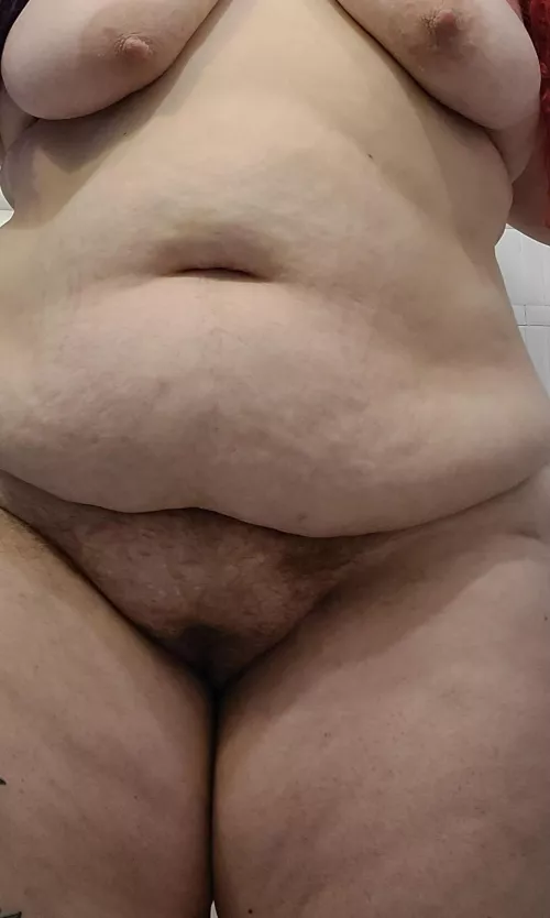 Do you want to taste my milfy udders? 😝