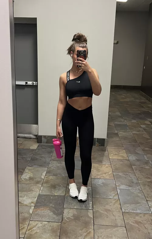 Don’t [f]orget to go sweat today ;)