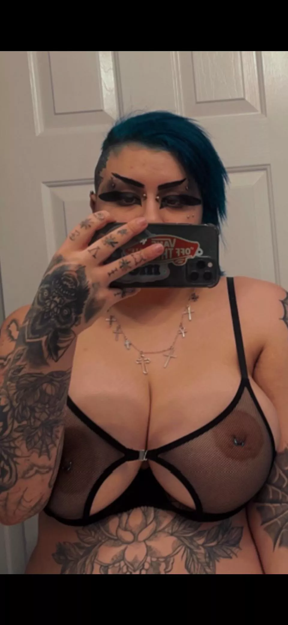 Happy sinning Sunday who wants to sin 😈😉