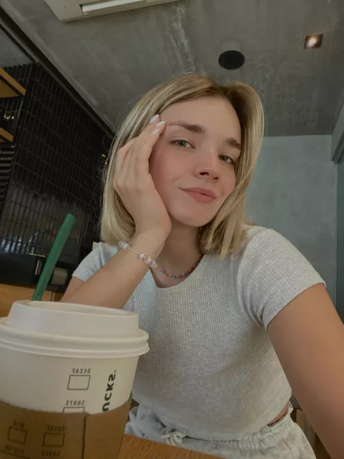 have a coffee or pass by? 💓