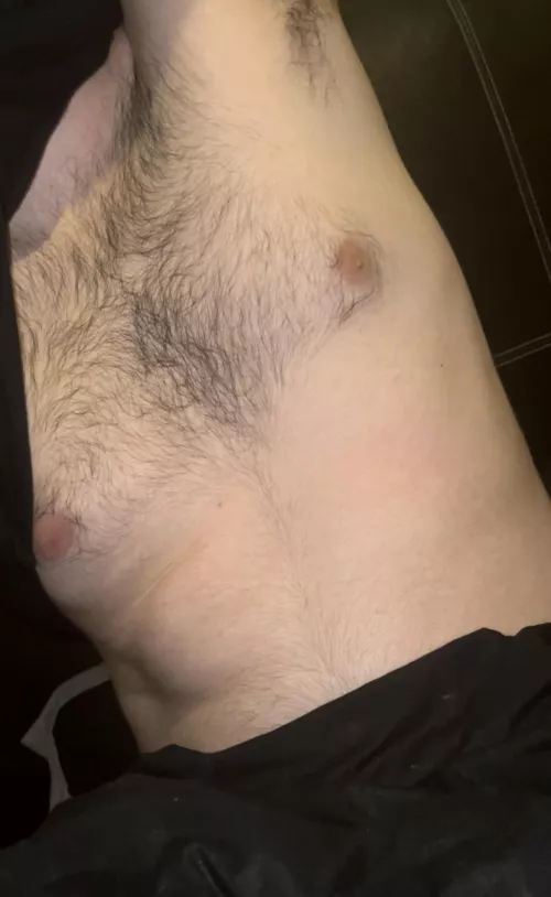 How do I look in this one? 💪🏼💦 Dms open😈