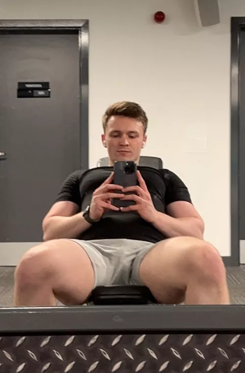 Let’s sit down and have a chat 🪑