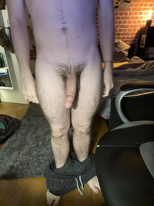 Mind helping me getting this bad boy up ?