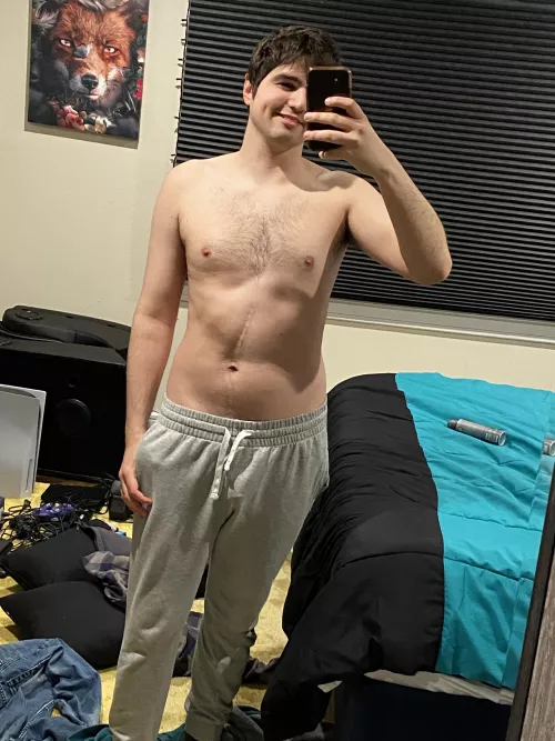 My weekend outfit lmao. Ignore the messy room 😂