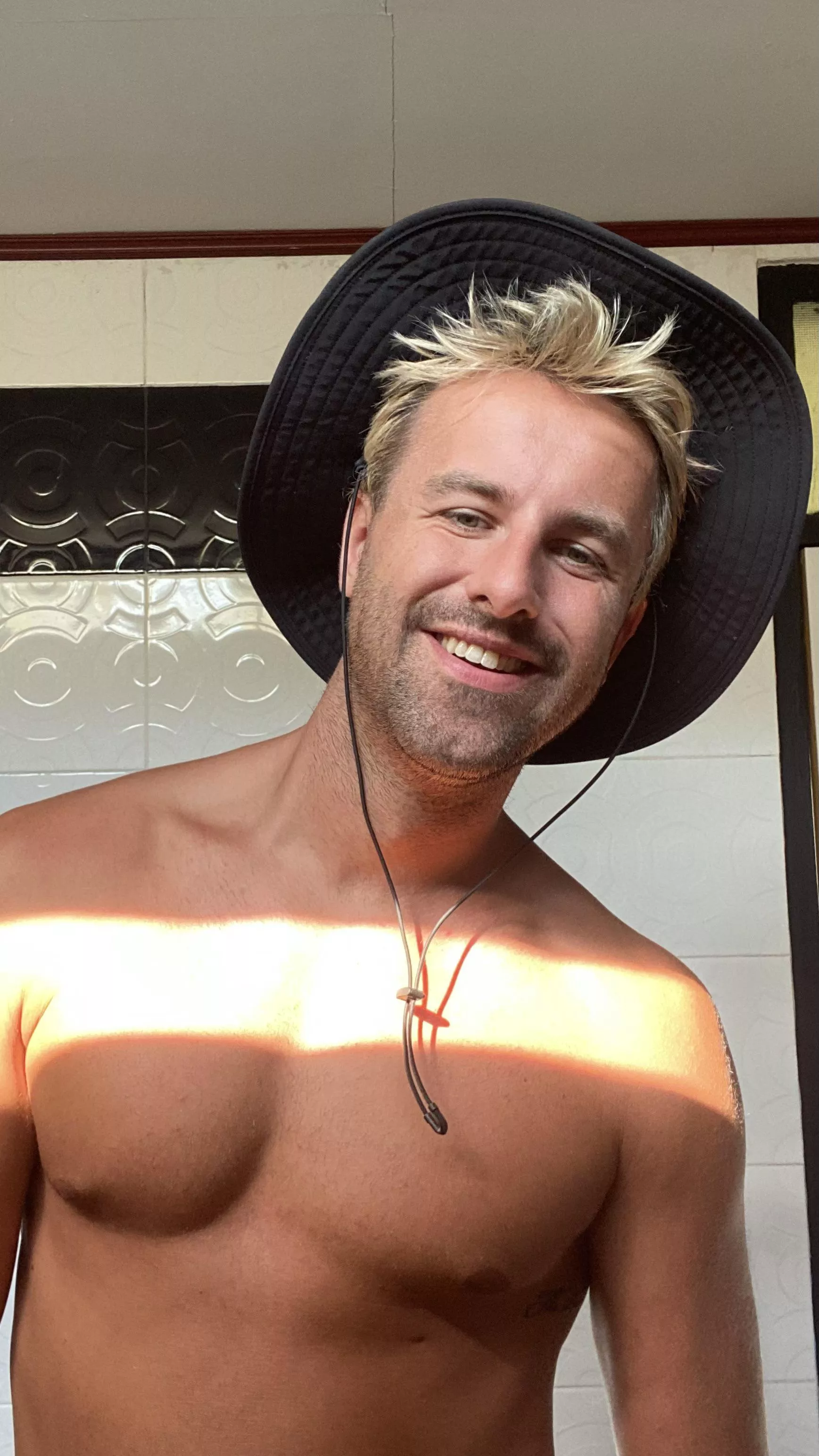 New hat for exploring the outback’s