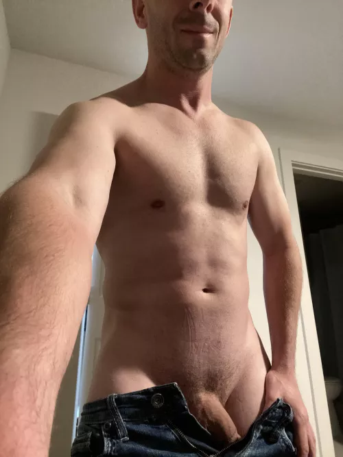 Nice walk, great dinner, good day…. Who’s ready for bed???