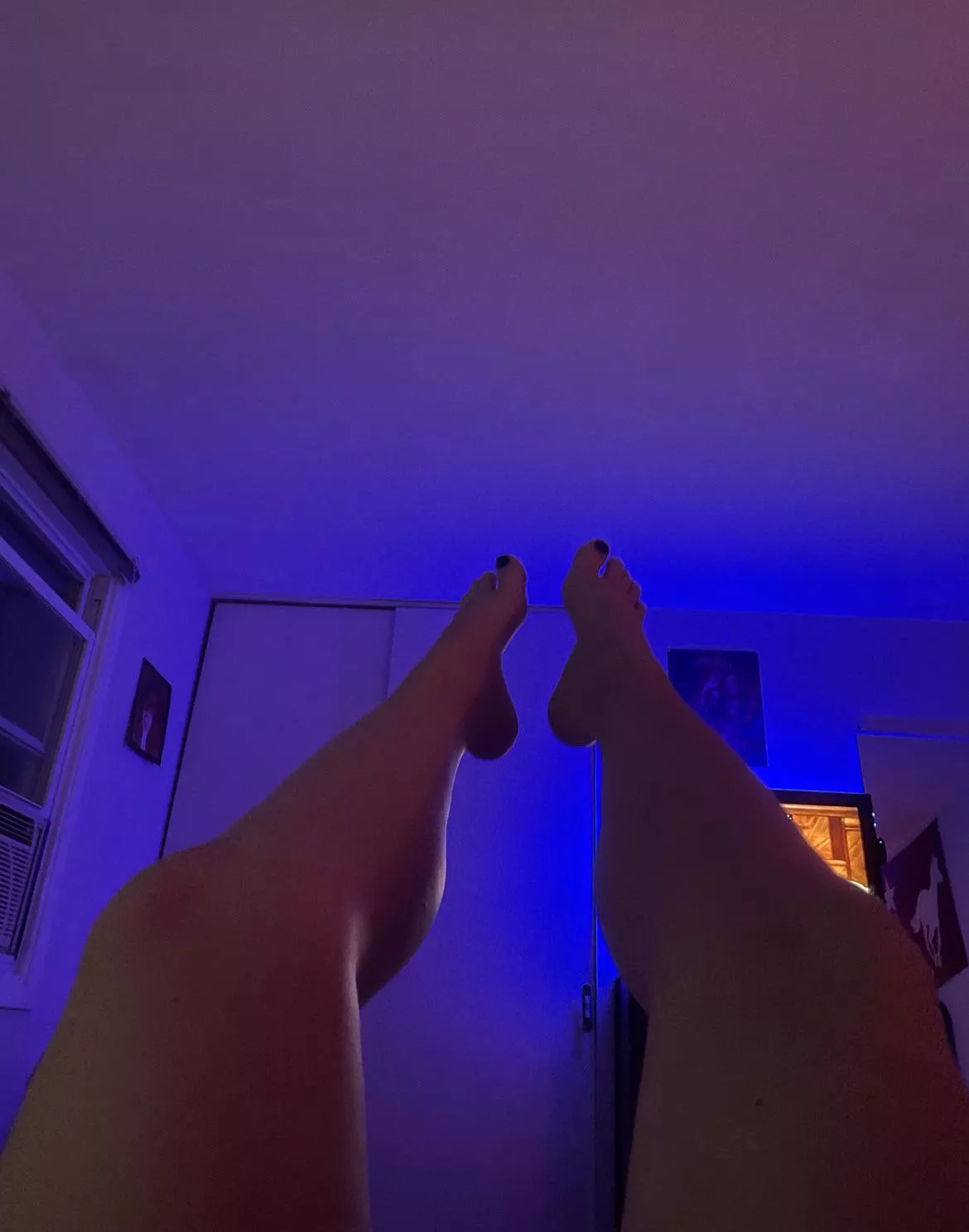 Older pic with black toes I should’ve posted [oc]