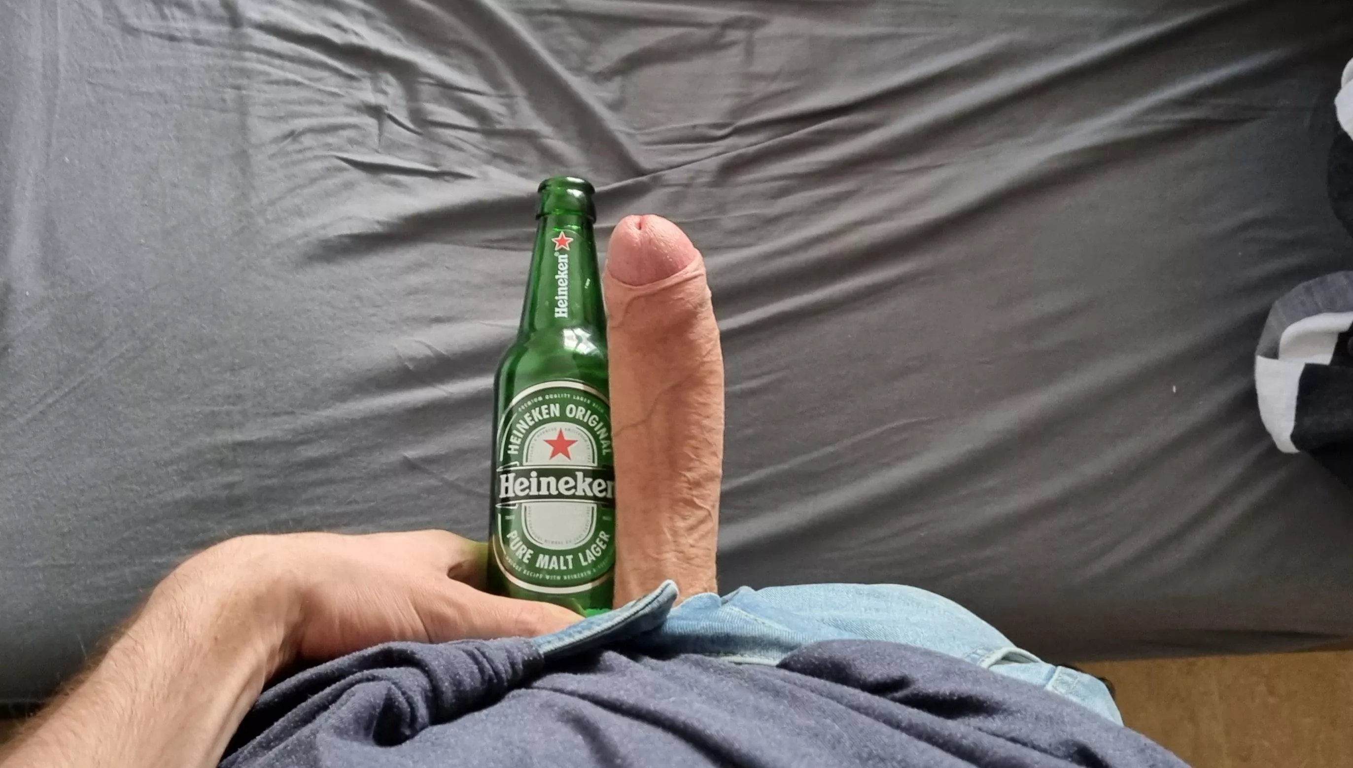 quick comparison, would u enjoy me as your roommate?