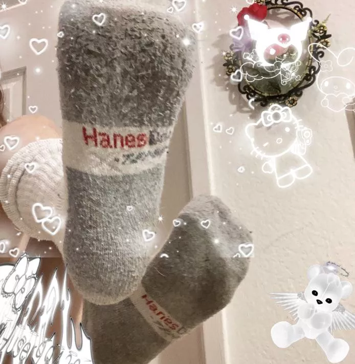 [selling] Bend me over in these🖤 SUPER SWEATY ones and more! Free trial below