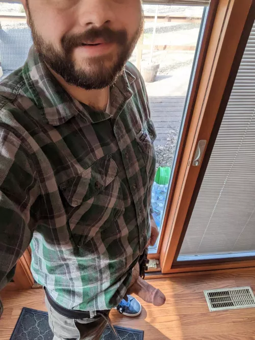 Still building up confidence to post more. I heard this sub might appreciate me (31)