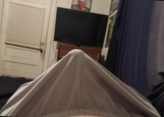 Stretching my sweatpants