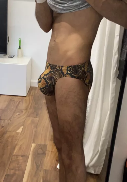 Think it’s okay to go to the beach in these? 😅