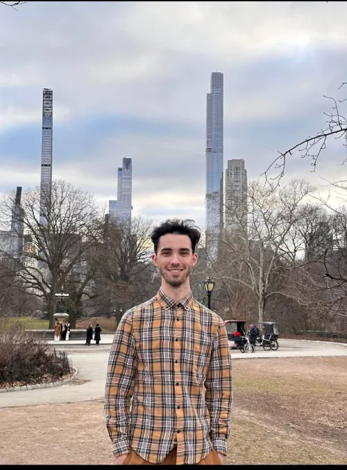 Wandering around Central Park is such a tree-t!