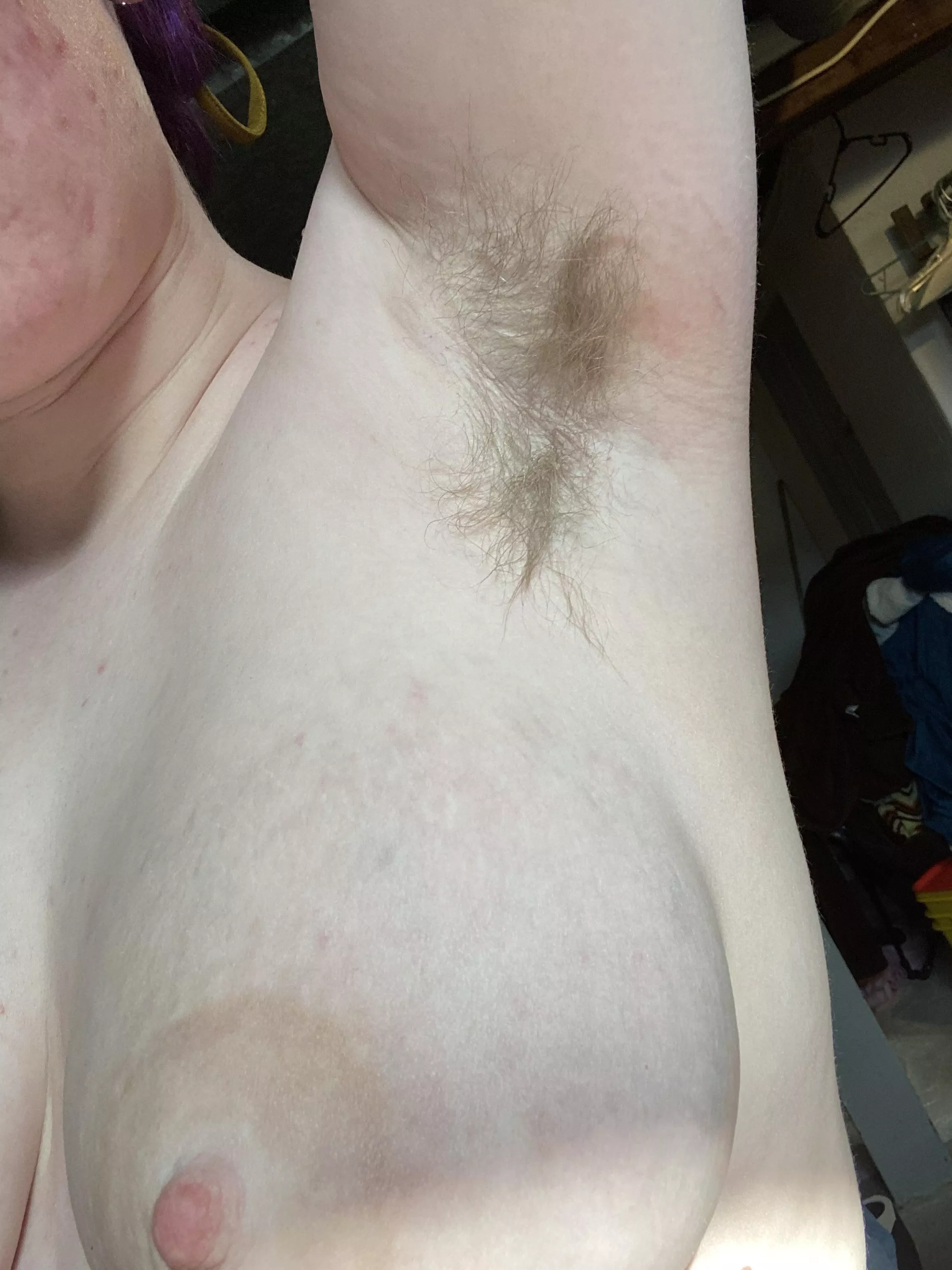 Wanna take a sniff before I wash them? ☺️