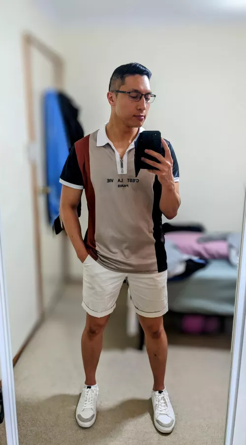 Went to Sydney Gay Pride this week for the first time - not the best pride outfit but was fun watching :)