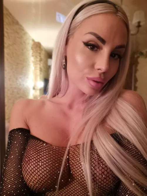 Where does seduction begin?