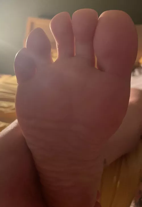 Your tongue goes here