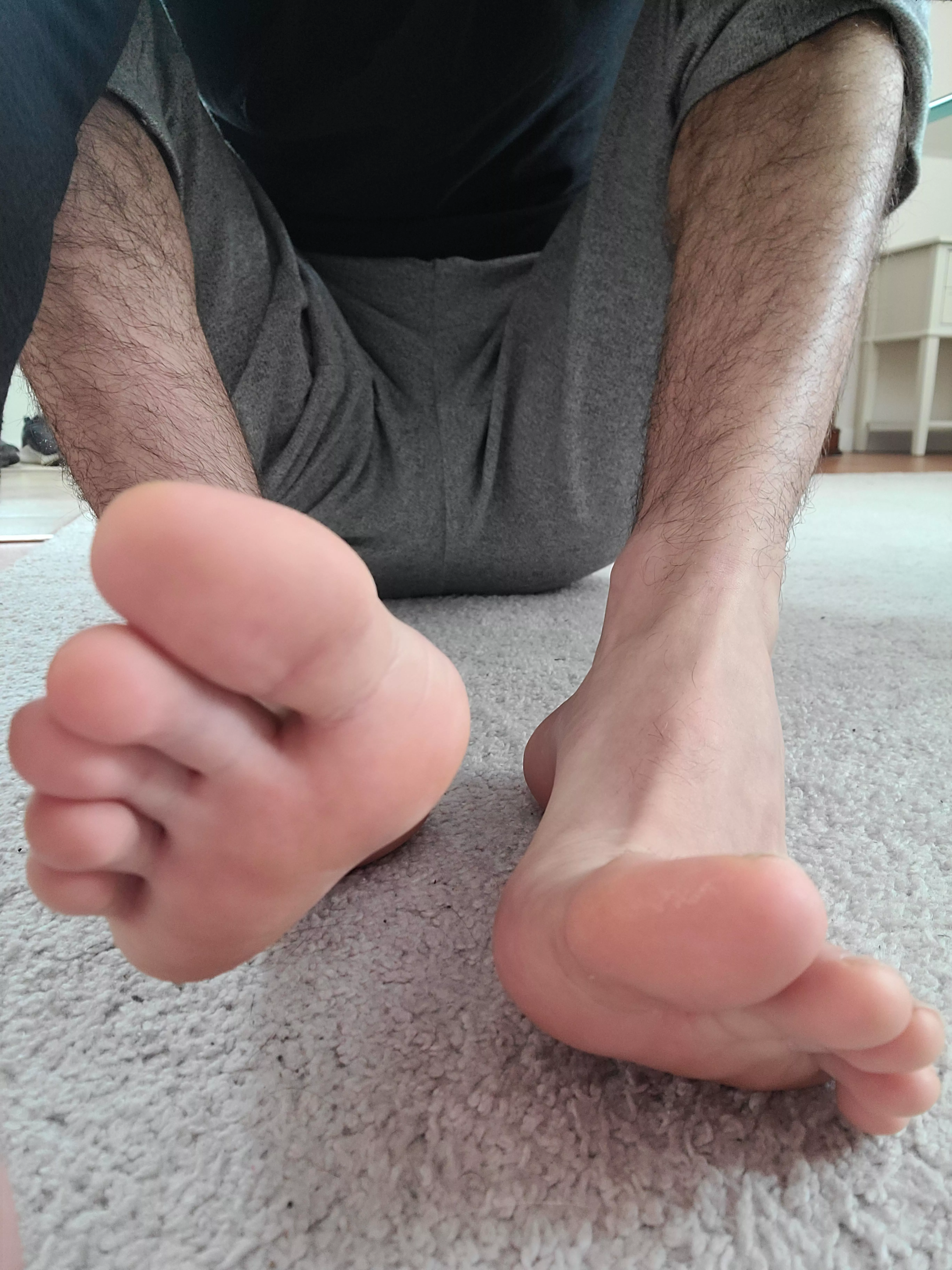 🤳👣