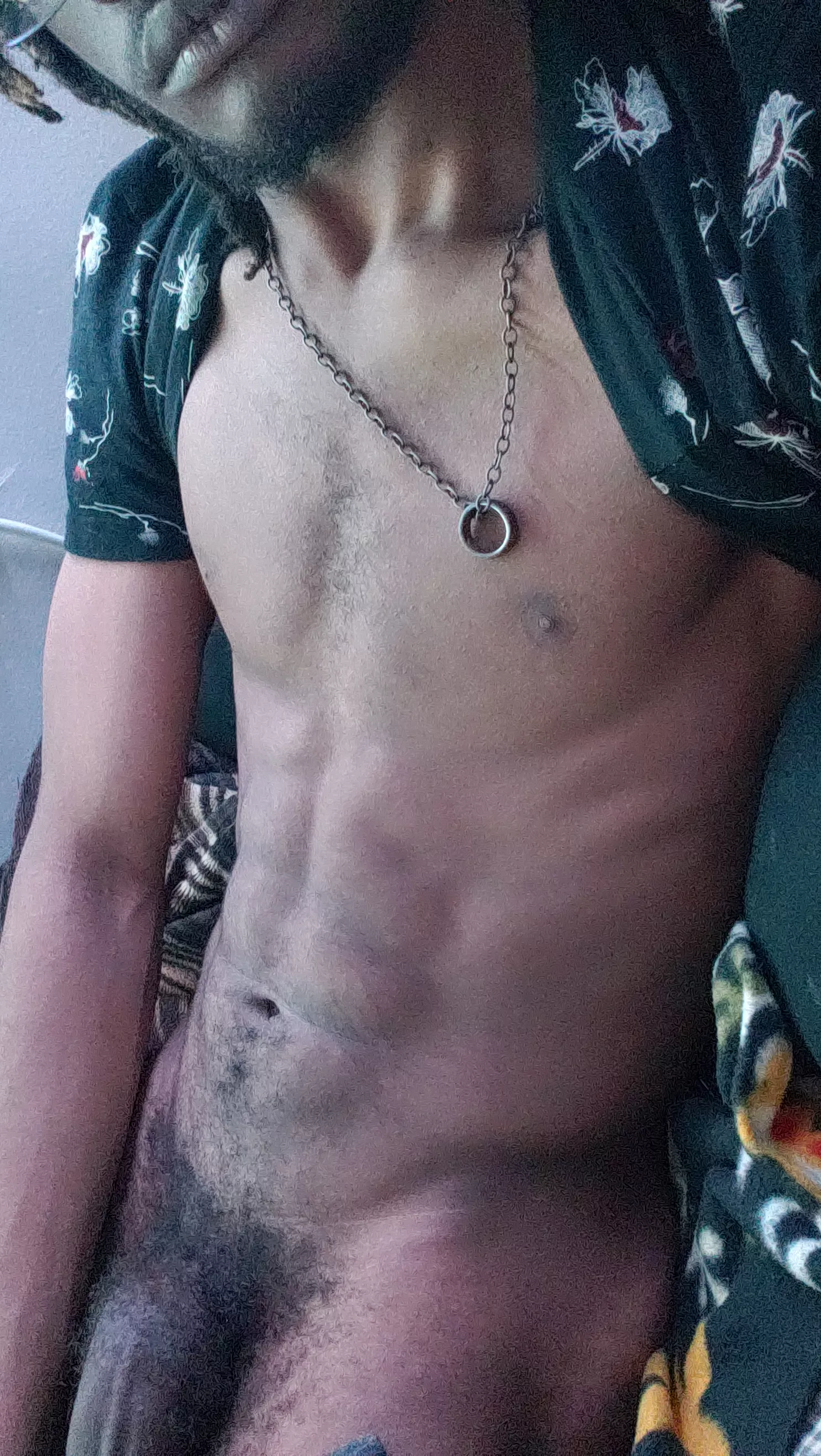 19 slim fit bbc, looking for similar. Hmu with body pic for snap. masc++ verbal++ fit++ hung++ 18-25++