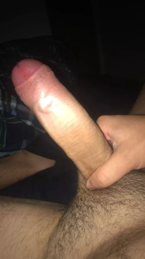 20 uk big horny cock looking for hung tops or smooth bottoms add snap mshields258
