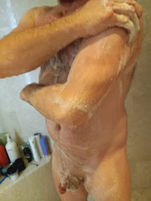 [49]Shower time