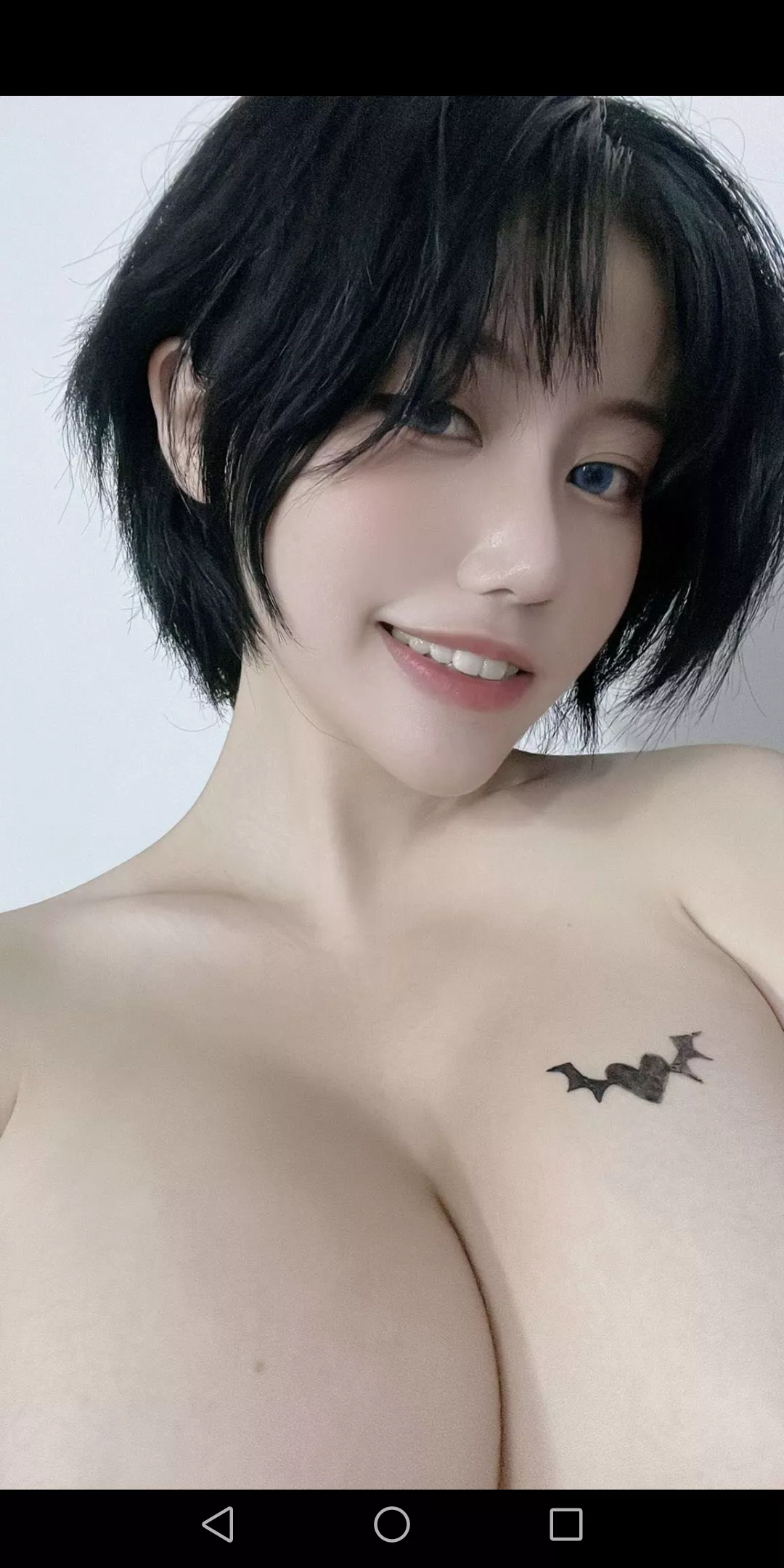 anybody know her name, or social?