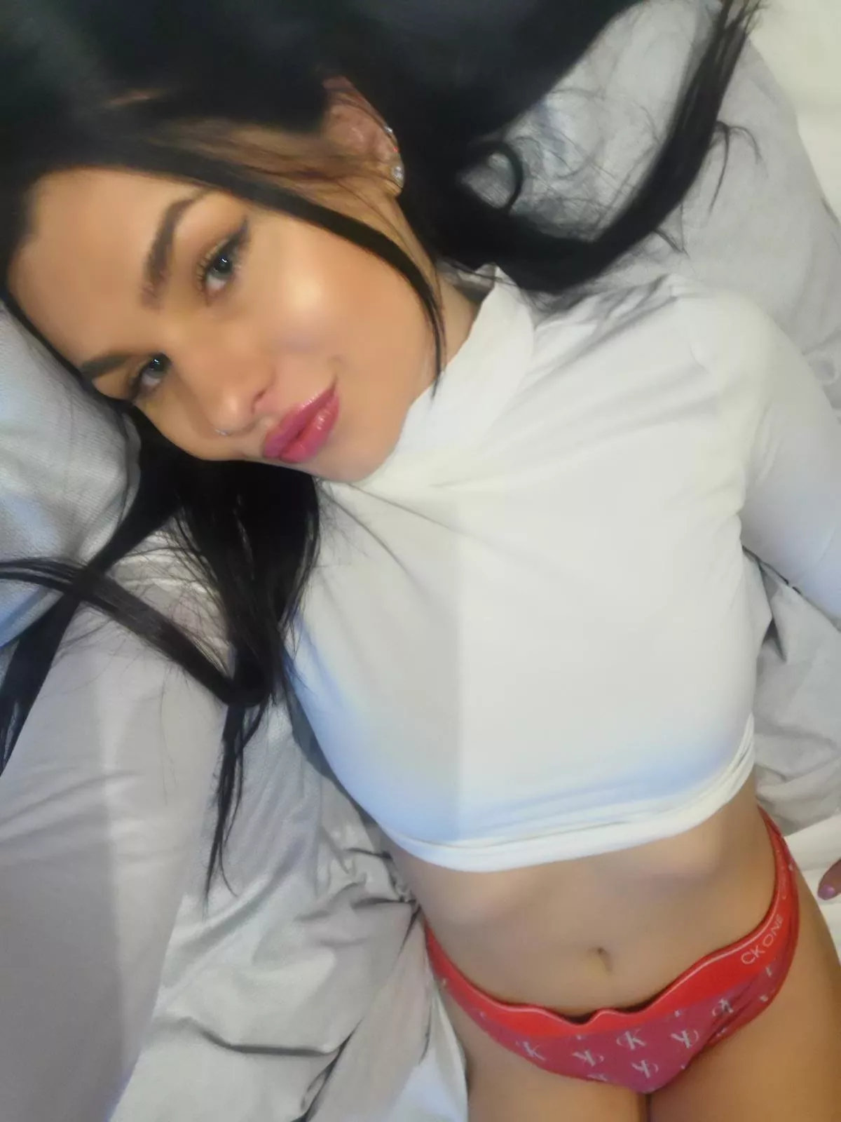 come on and play with me!!