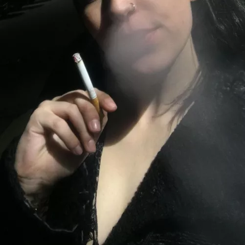 drags outside the venue always 🙃