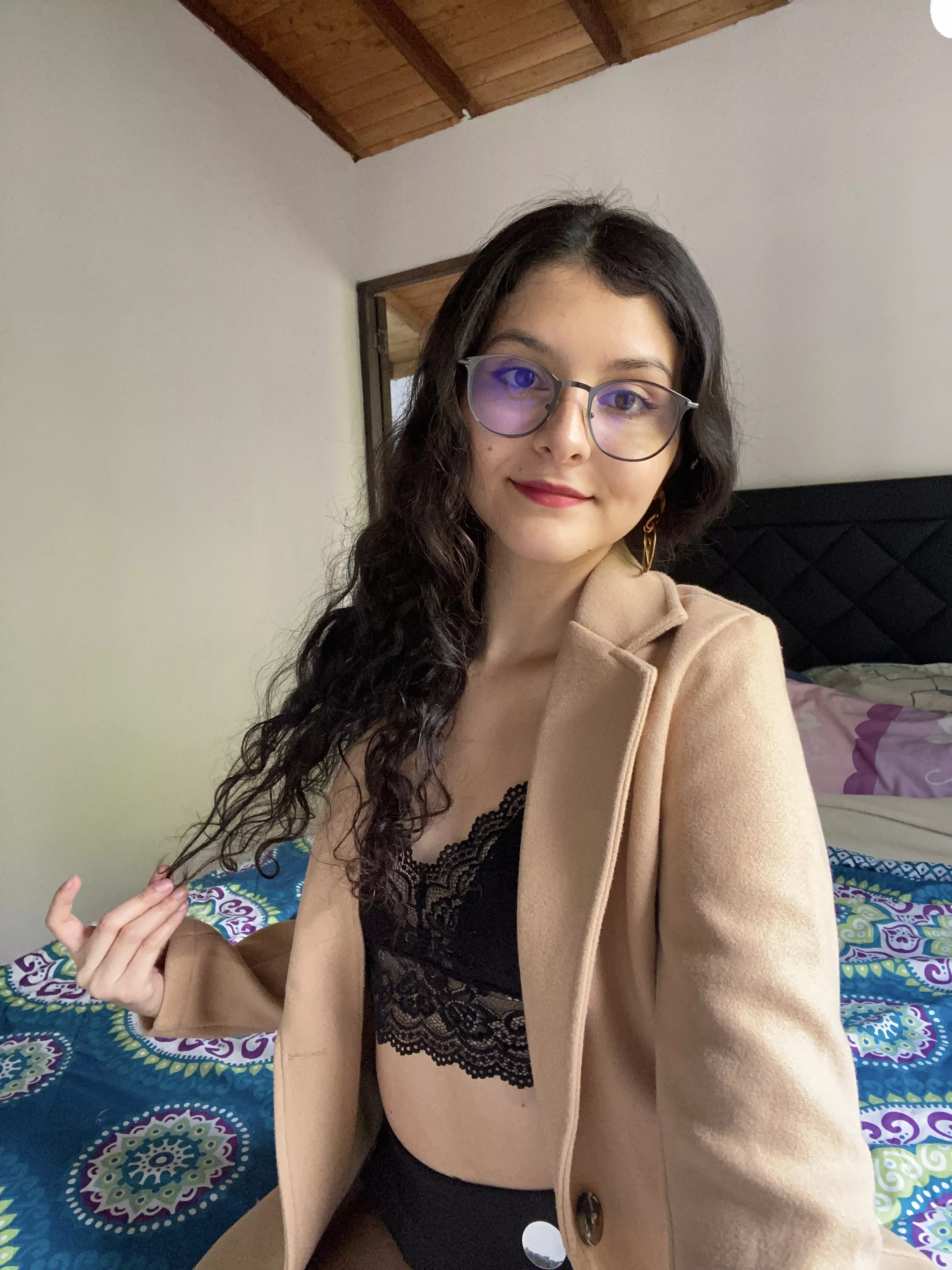 Feeling a bit lonely, who want me?