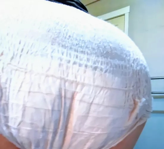 Givee it a kiss? 😘