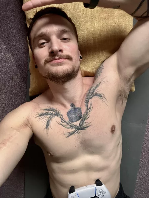 I was going to workout but my PS5 had other plans.