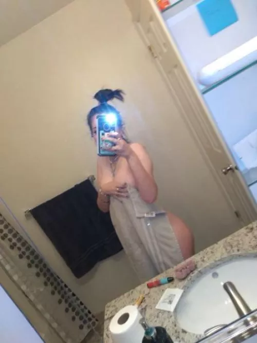 I’m ready for your cum now my onlyfans is free❤️