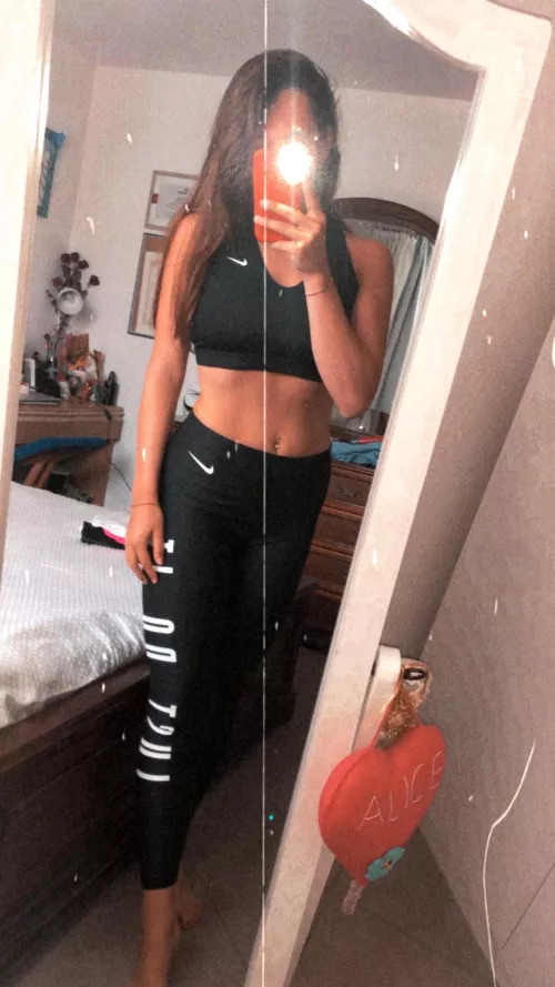 I’m waiting for you🤍💙..train with me🤫