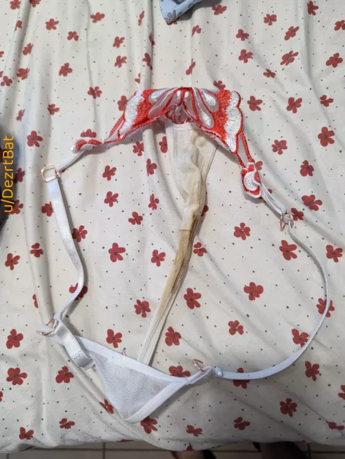 Imagine what this dirty pair of mine smells like.... Let me make you one just as filthy!