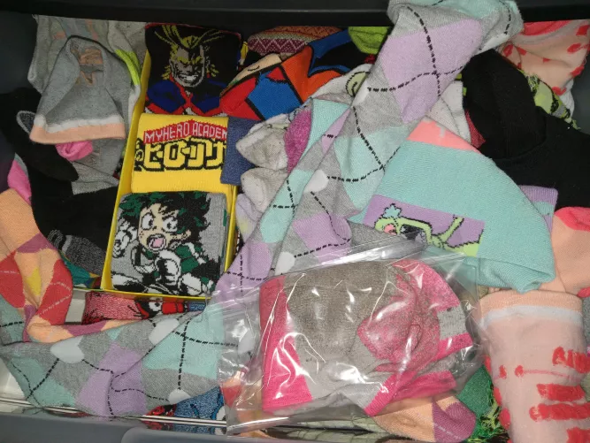 Just shipped out this 10-day wear! Do you see your next pair? DM me for details and pricing!