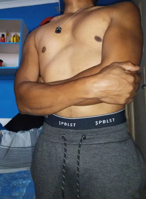 Love to crap you by the waist and pull you towards me