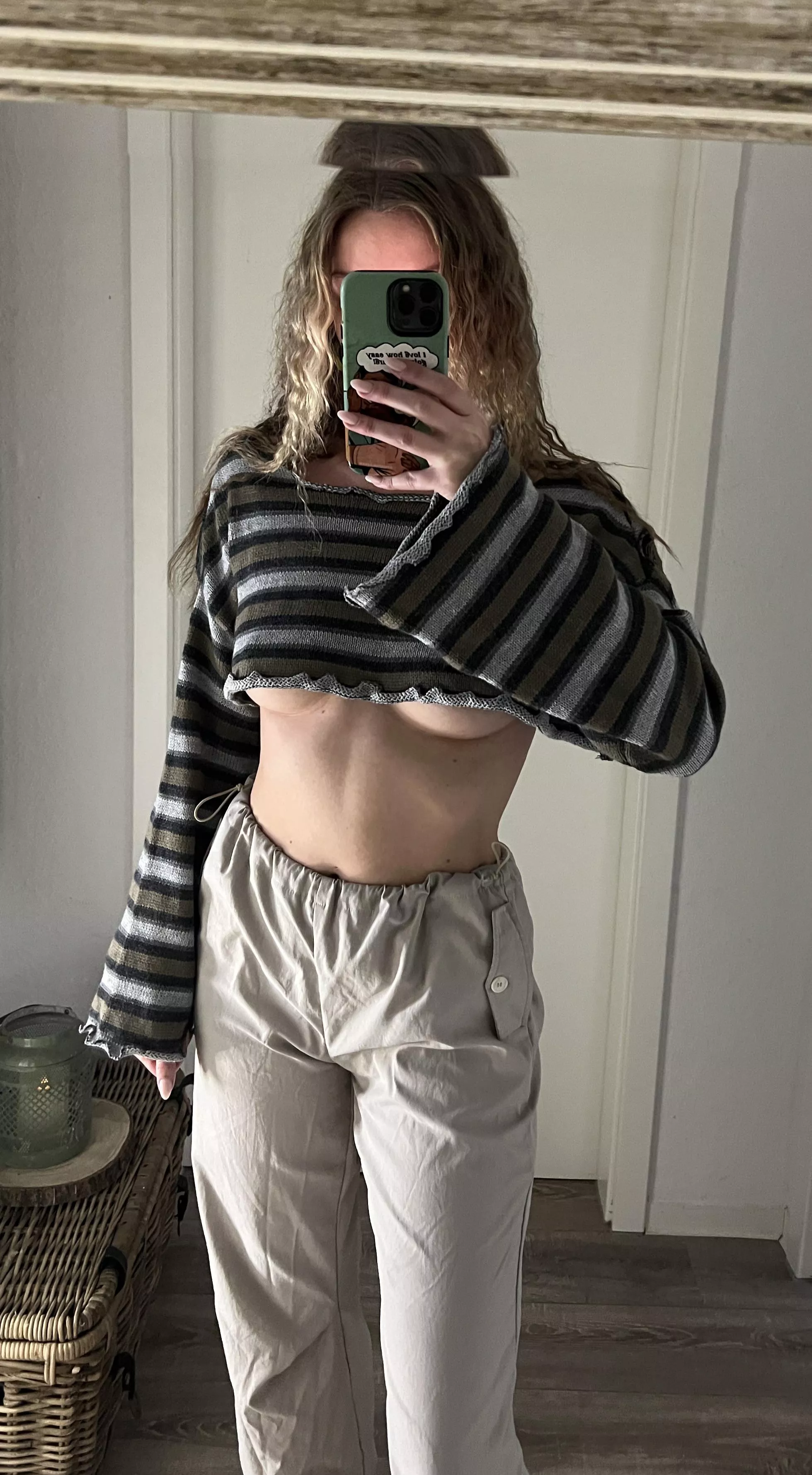 Not a bra kinda girl