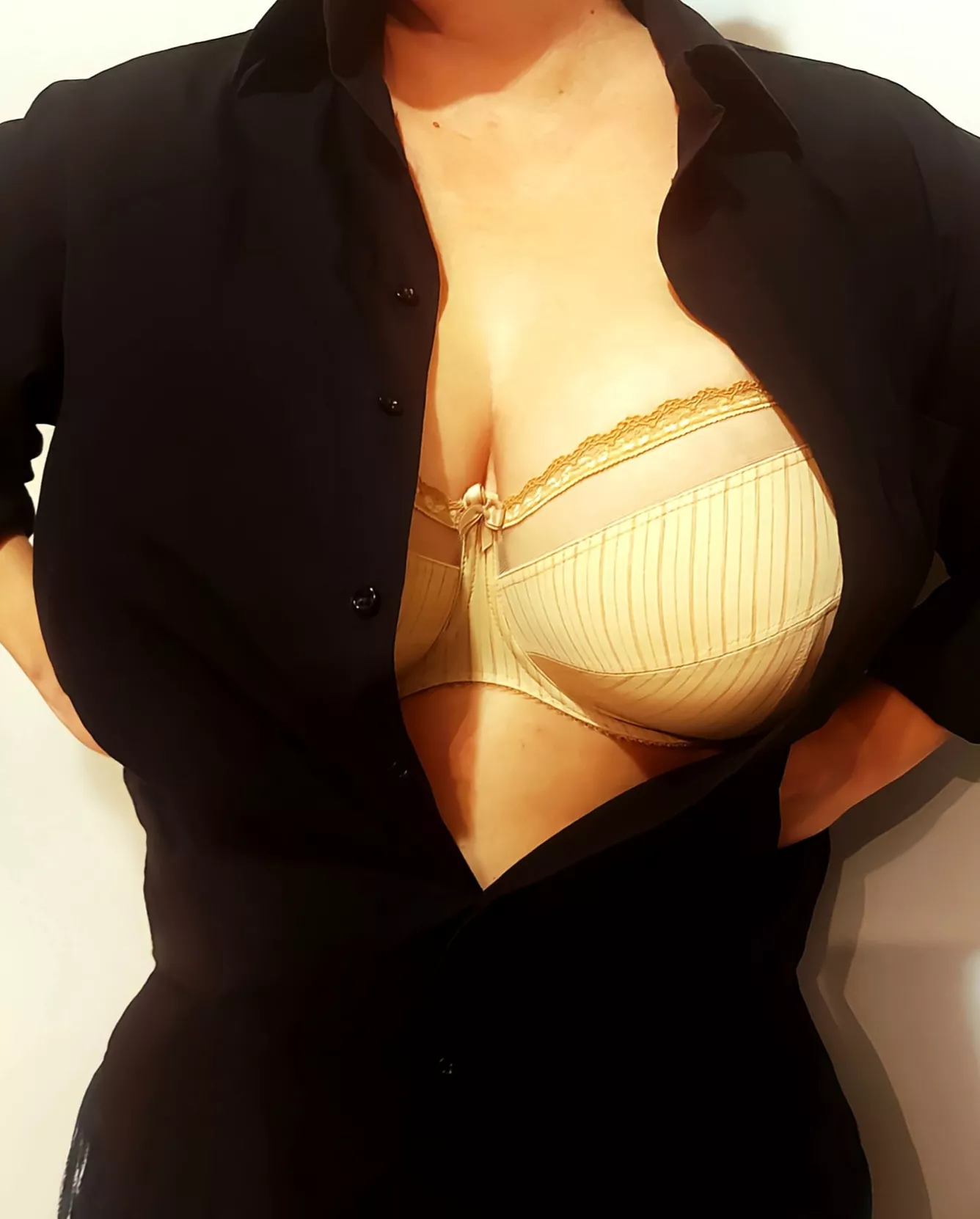 Pinstripes are suitable for the office, right? 😉