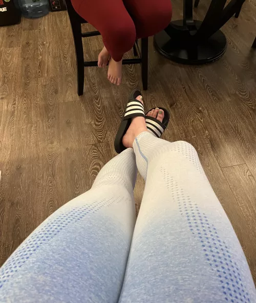 Playing with friends is always more fun 😘