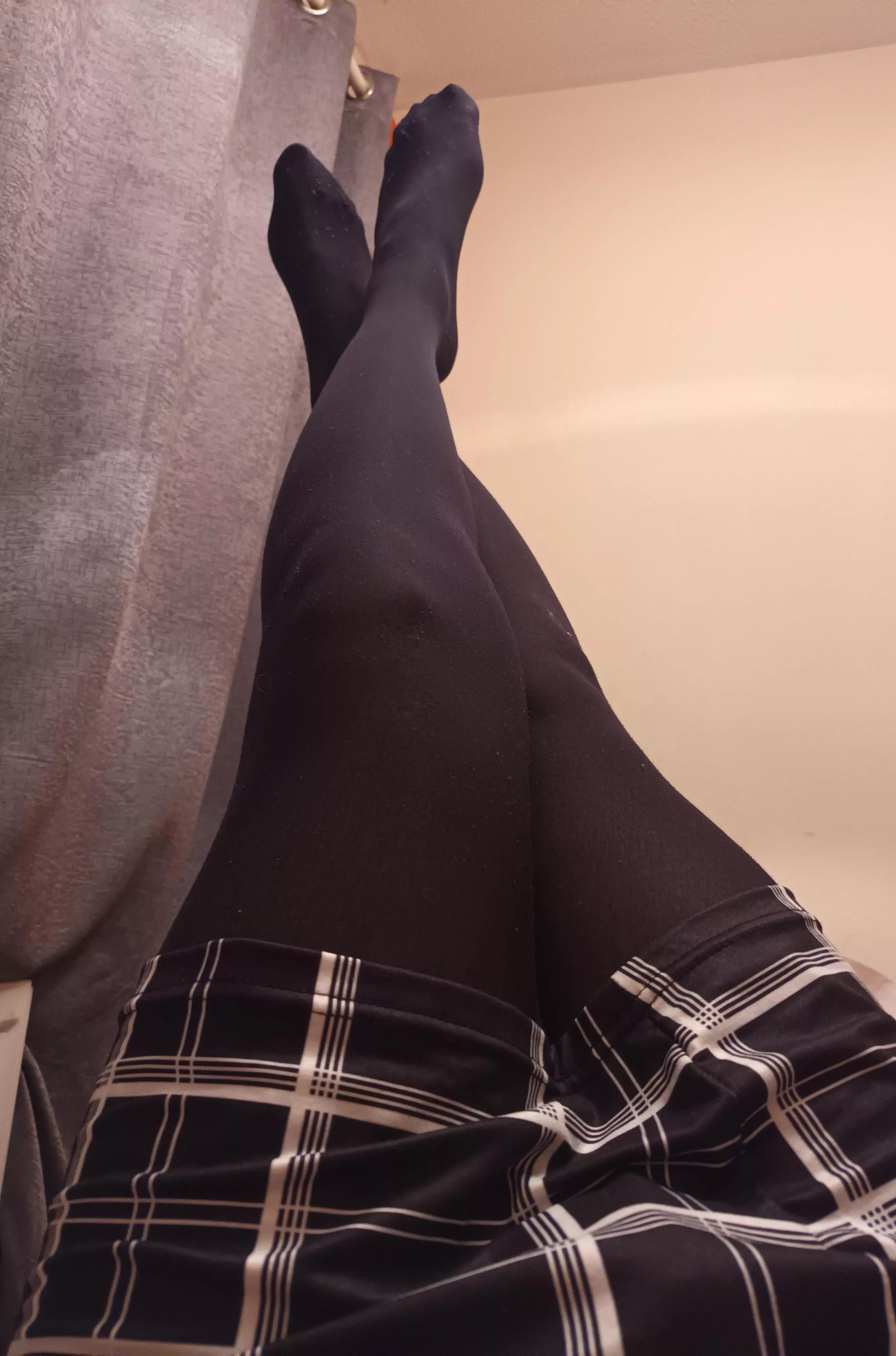 rate my legs 1-10!