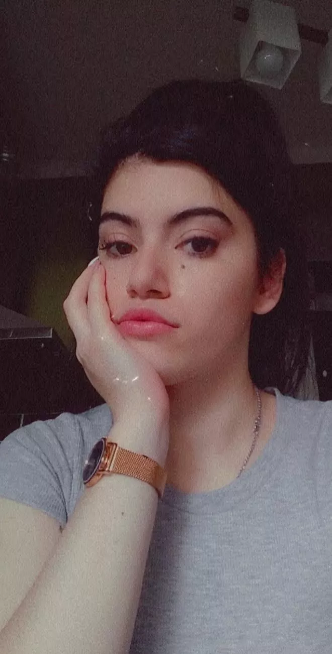 [selling] Don't let My angel face fool you, I love to make a good bitch beg. Kik: angelgoddess263