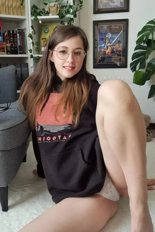 This is a pants-free zone [F]