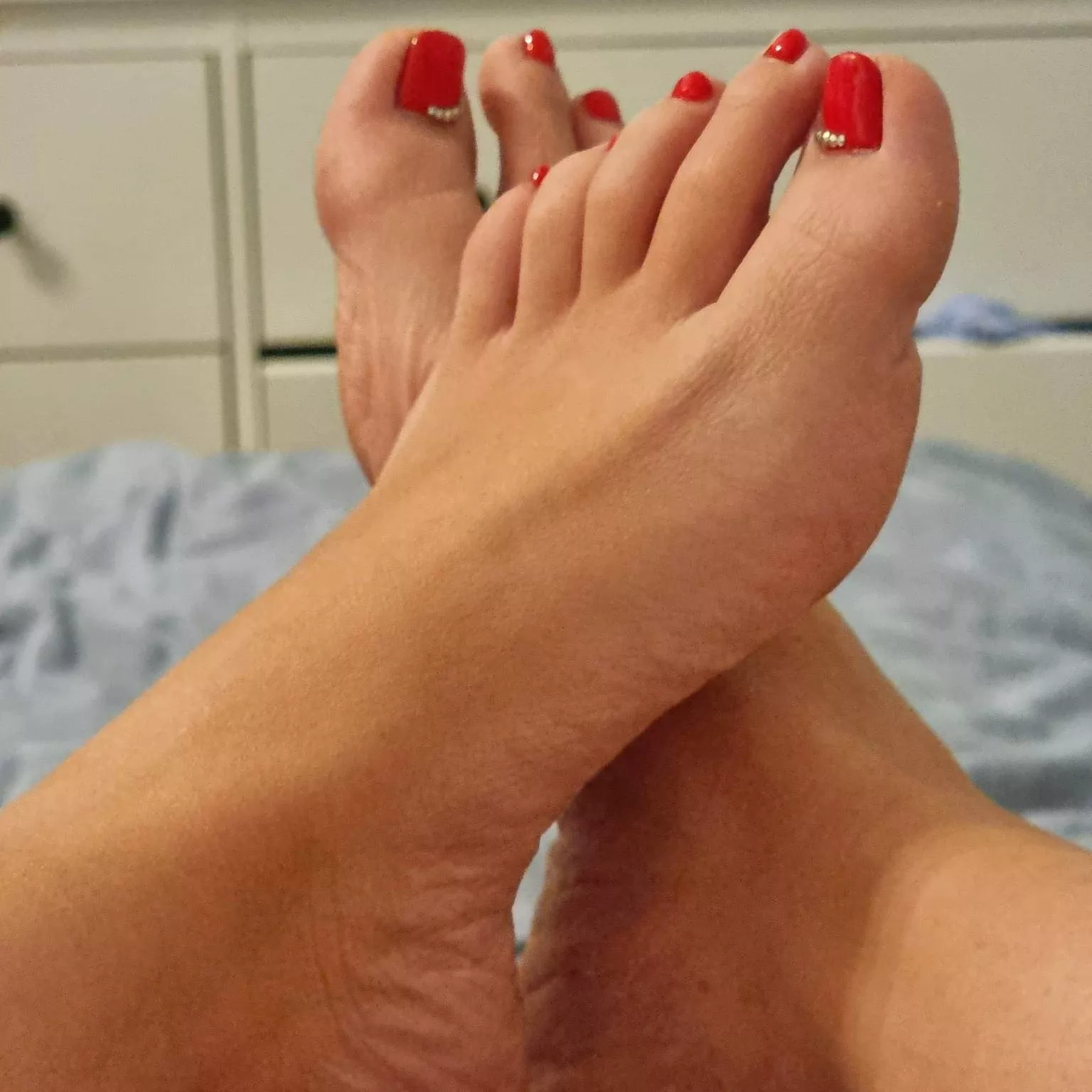Time to worship my toes
