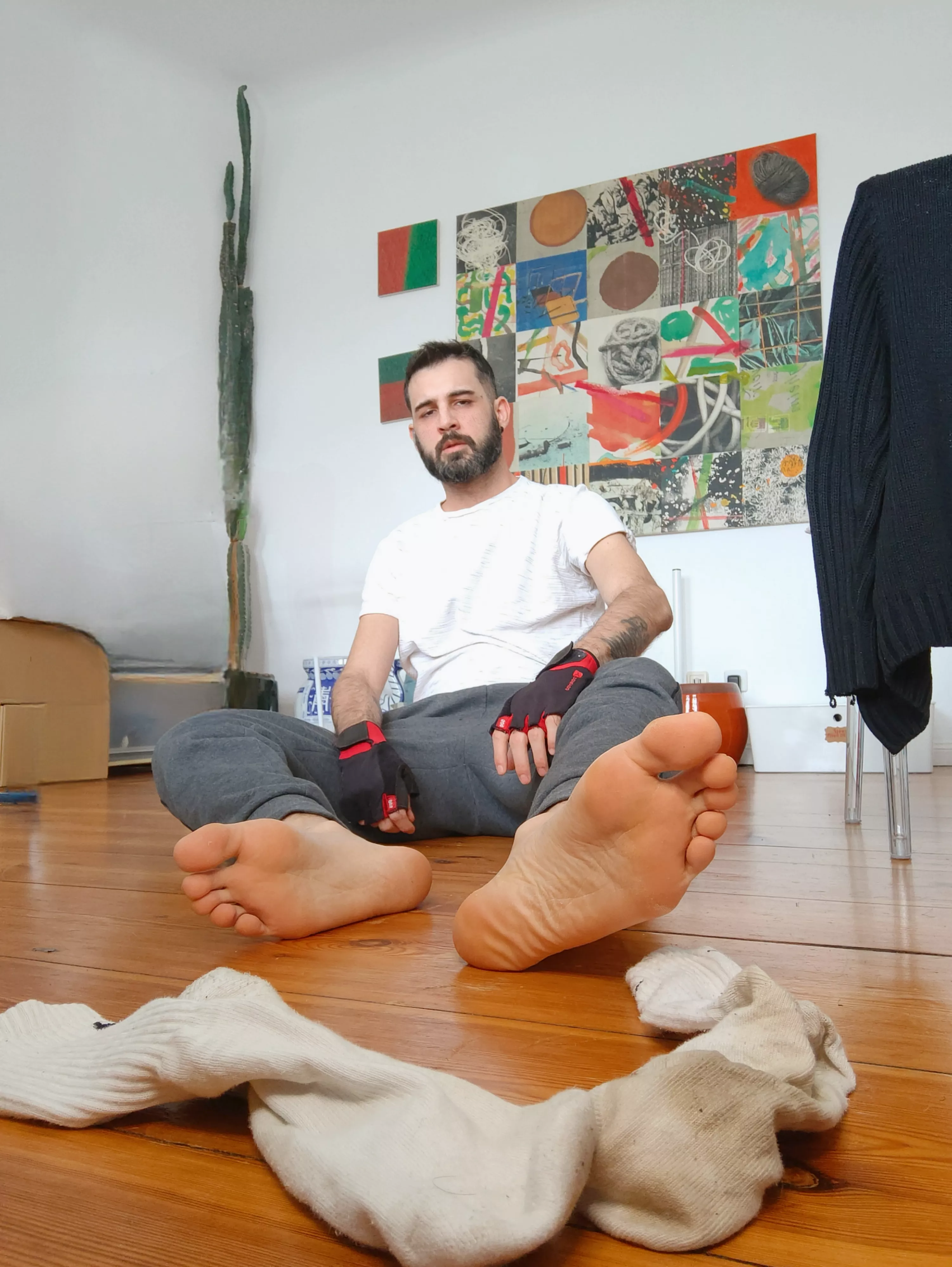 would you worship my feet?