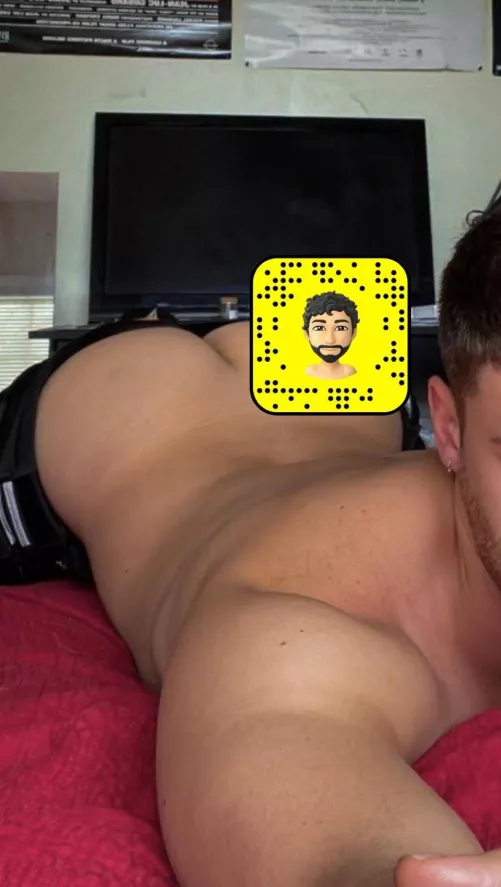 22M sexy bros with a huge cock hmu sc:s_smithhhs