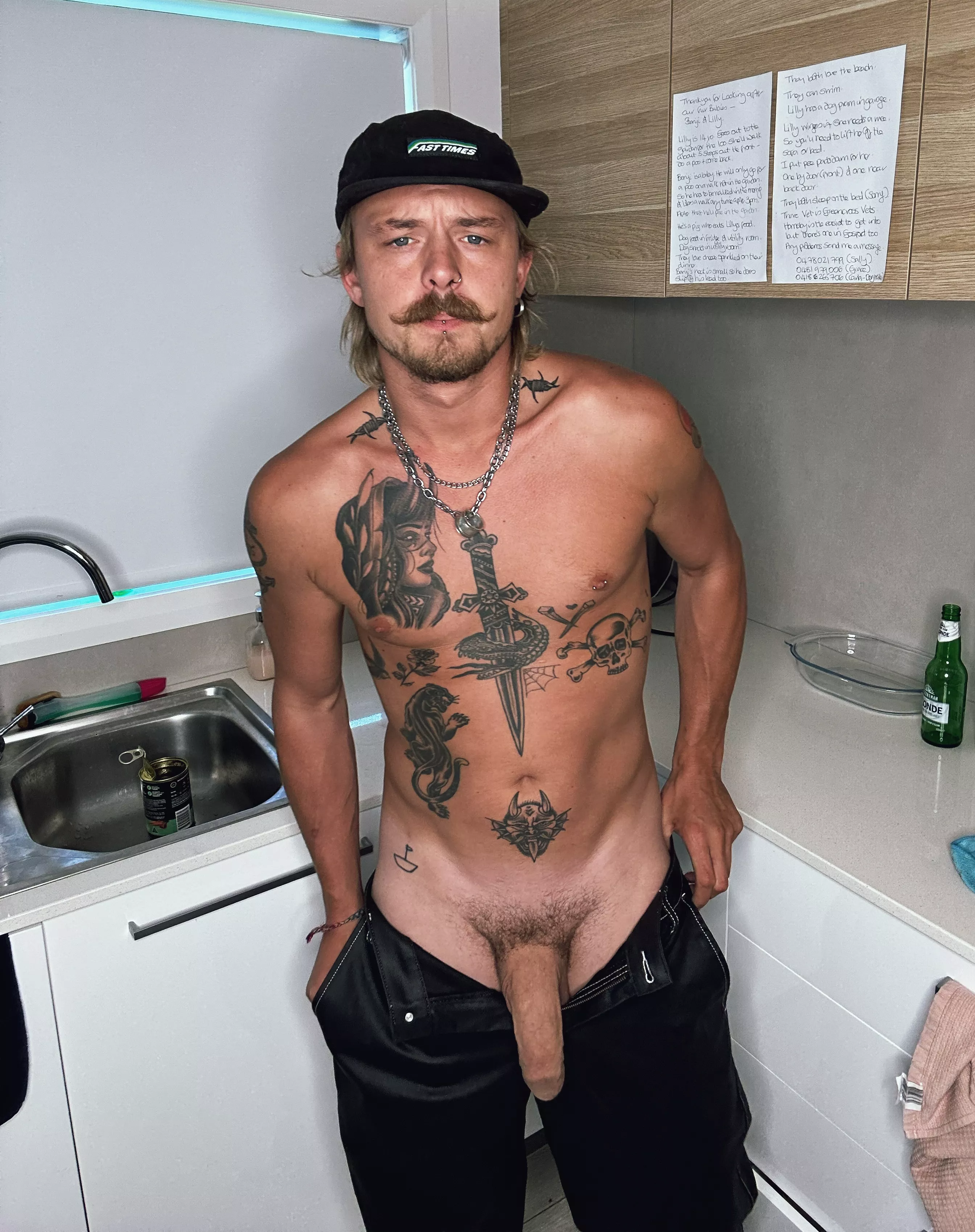 [38] Any broken sinks that need fixing? I might pin you against it and start rubbing my cock in the middle of your thighs somewhere in between 😋