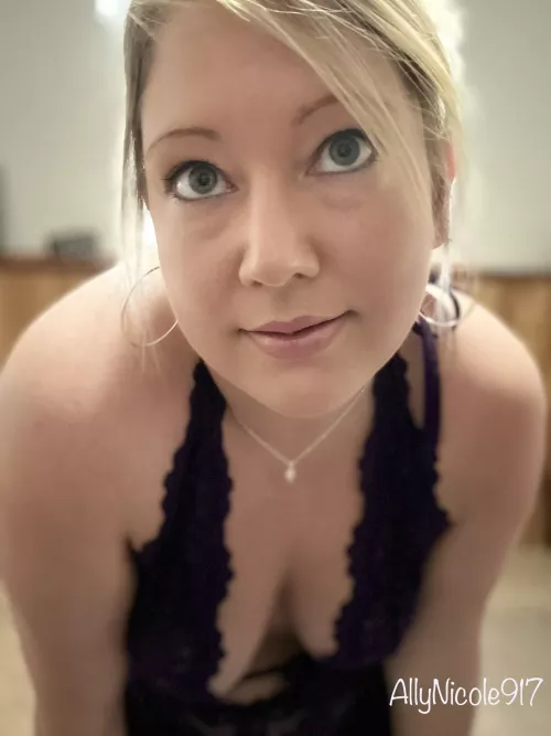 A beautiful blonde just for you 😘💋❤️