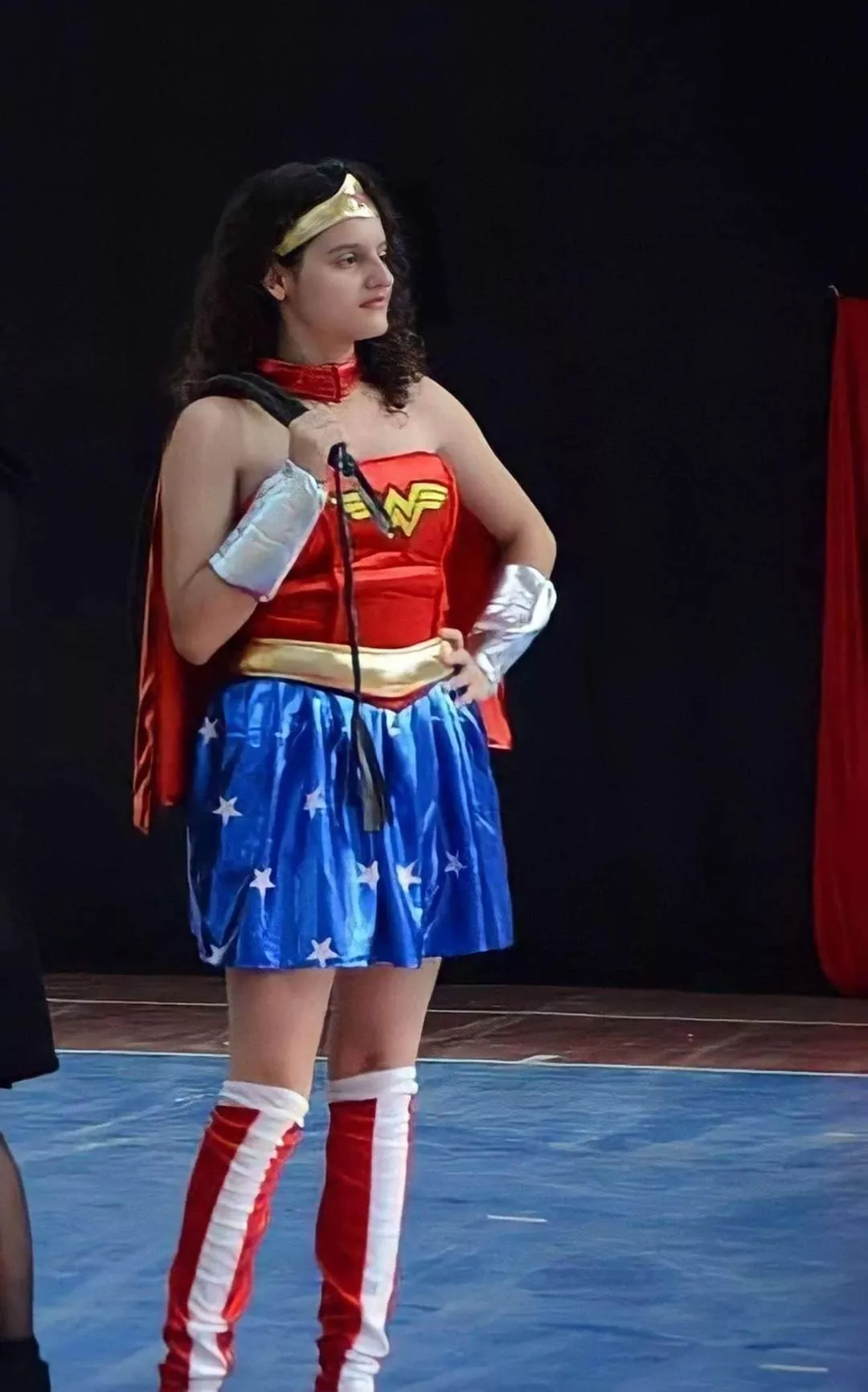 Anyone wanna mock, humiliate and insult this irl pathetic superheroine?