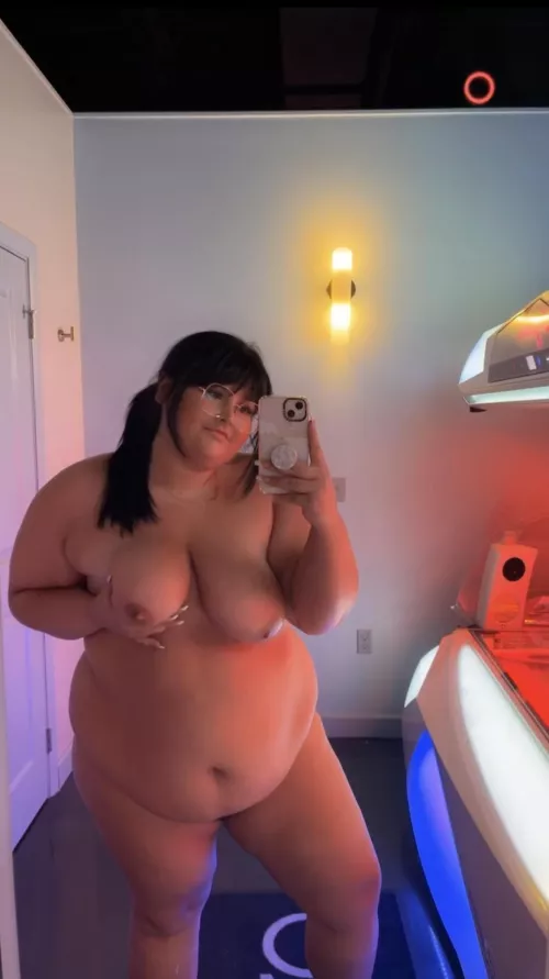 come tug on my ponytail 😇