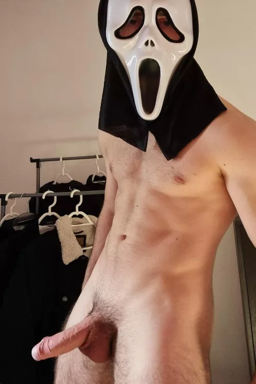 get on your knees and start sucking